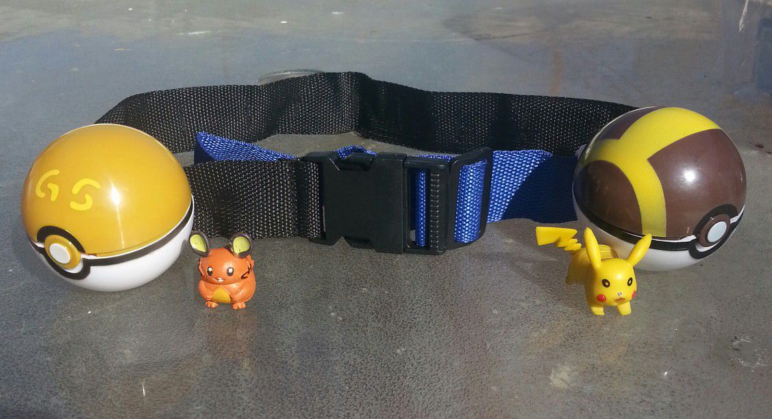 Pokemon Belt with 2 Pokeballs and Figure inside each Ball