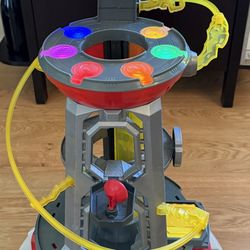 Paw Patrol Lookout Tower With Cars/Characters
