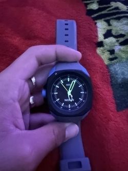 Glow in the dark nixon watch