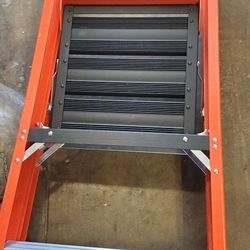Werner
6 ft. Ladder 