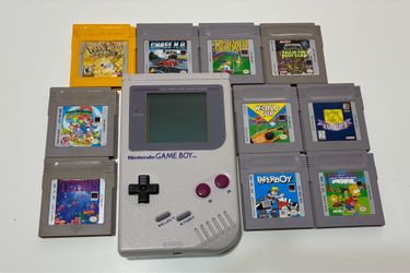Gameboy original tetris Pokémon Mario 10 games