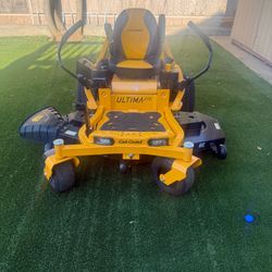 Cud cadet Ultima ZT2 60 in. Fabricated Deck 24HP V-Twin Kawasaki FR Series Engine Dual Hydro DriveGas Zero Turn Riding Lawn Mower