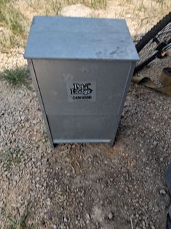 Used Pet Lodge Chow Hound automatic feeders