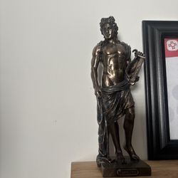 Apollo Statue