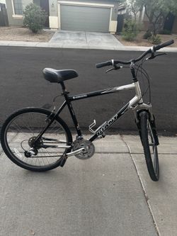 GIANT Sedona Bike