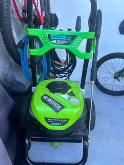 Pressure washer