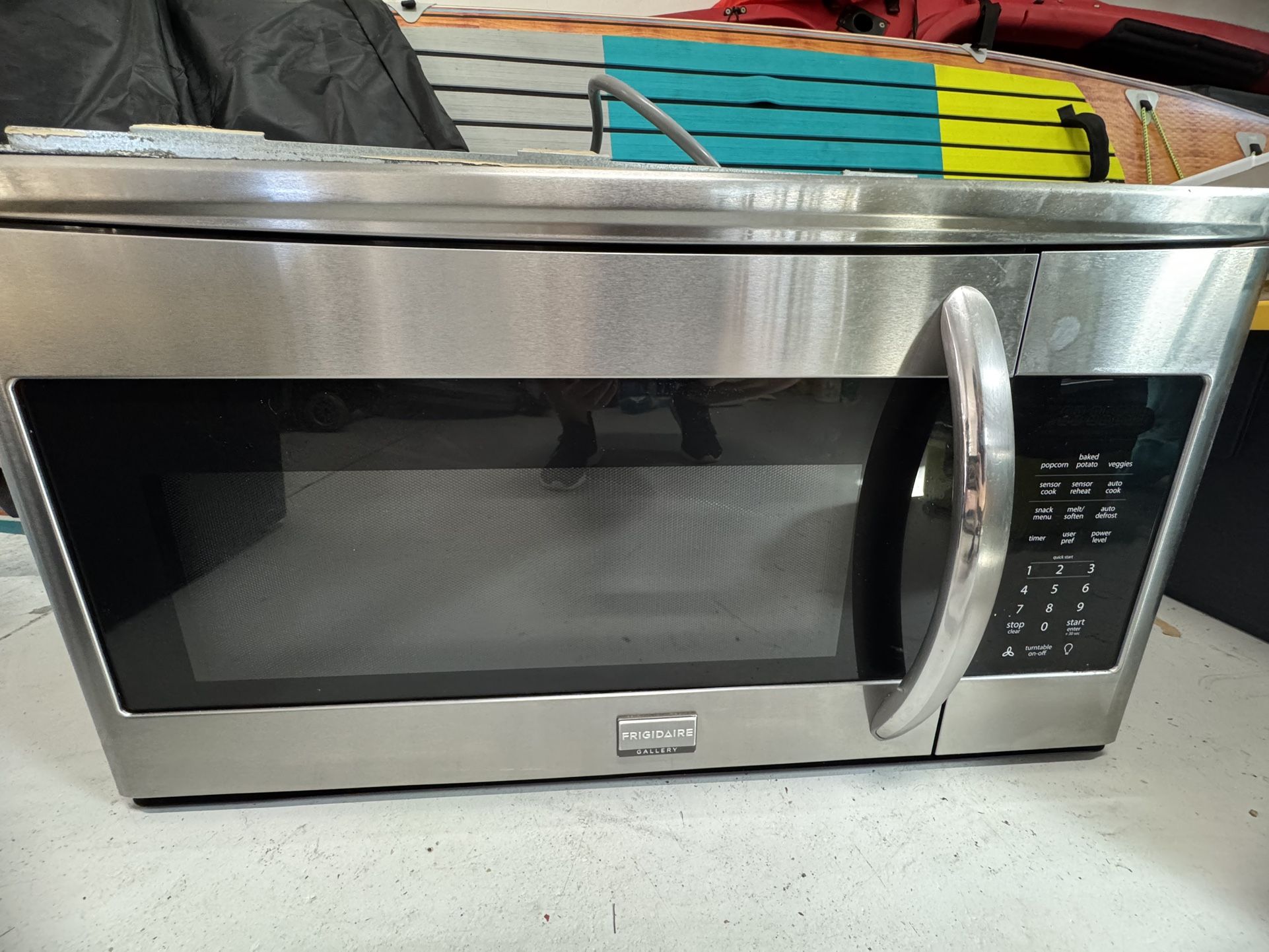 Fridgidaire Over The Stove Microwave 1.7 Cu. Ft.
