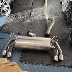 SUBARU WRX STI SPT EXHAUST  HATCH 