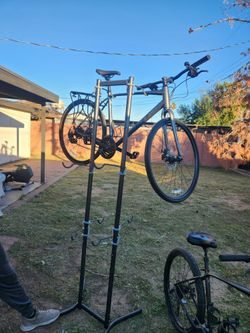 Giant/Giant/Specialized Bikes