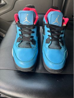 Jordan 4 ‘s Retro Travis Scott “Cactus Jack’s”