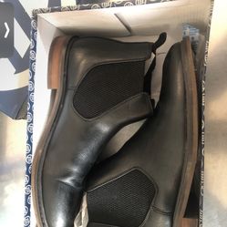 Black Chelsea Boots