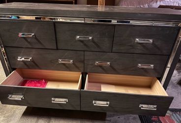 Dresser + nightstand
