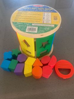 Melissa & Doug Match & roll sorter