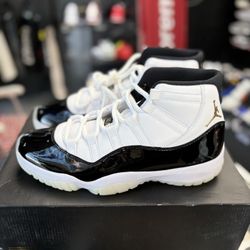 Jordan 11 “Gratitude” Size 11.5