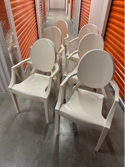 Set of 6 white Louis Ghost chairs (Kartell)