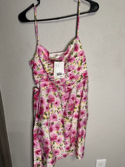 Women’s dress