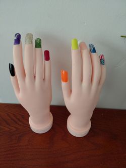 Right  hand  pair