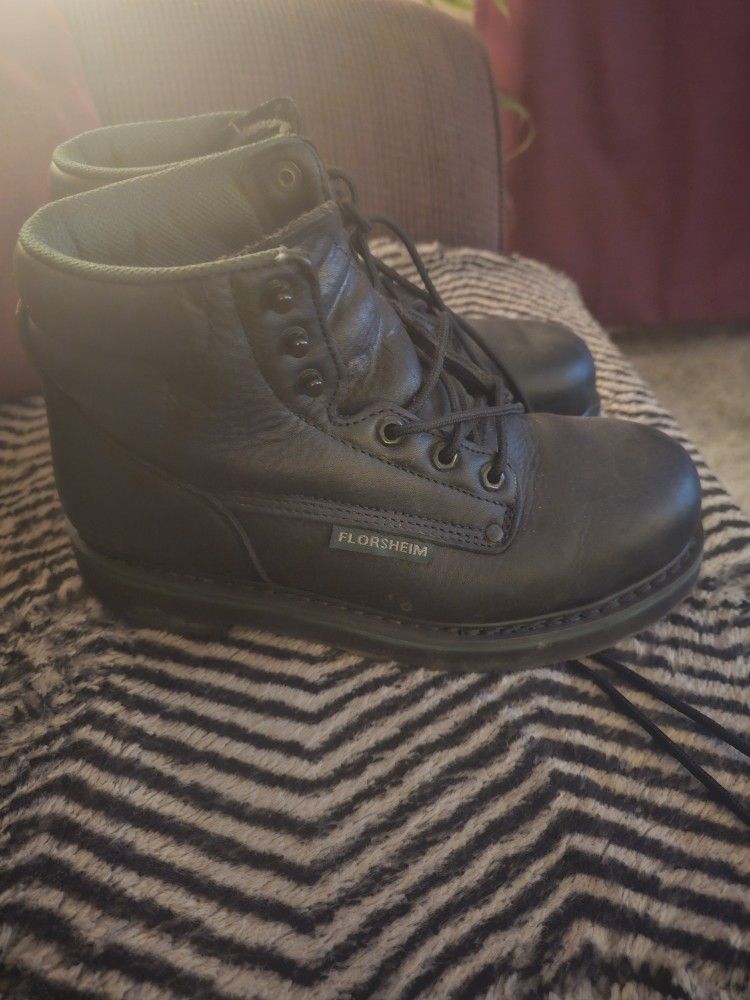 Florsheim Steel Toed Boits