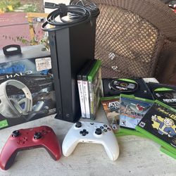 XBOX ONE X -Used bundle