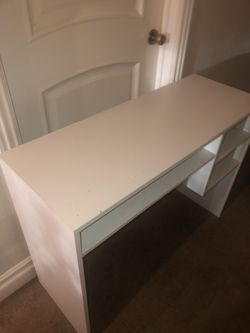 Slim Table
