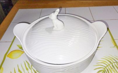 3 -Quart Round Lidded Baker (NEW)