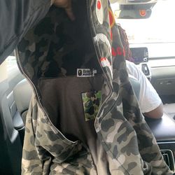 Bape Hoodie (Grey)
