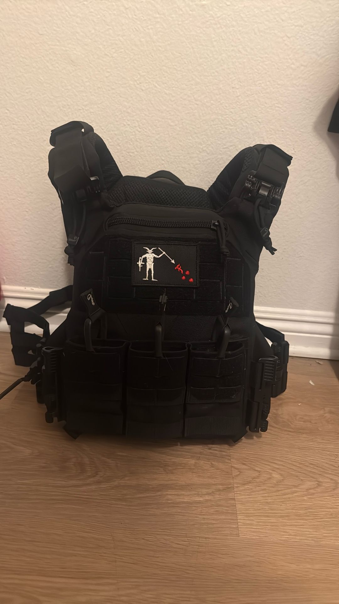 Agilite K19 Plate Carrier 3.0 With Agilite AG3 Placard Triple Mag Pouch