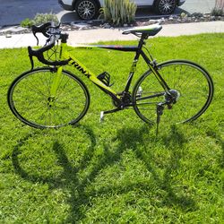 65in trinx racing road bike