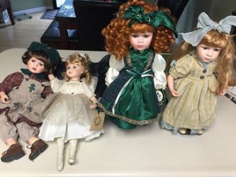 Collector porcelain dolls