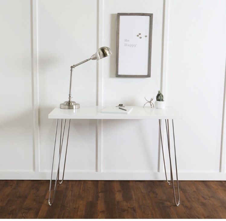 Mid century modern hairpin loop desk.