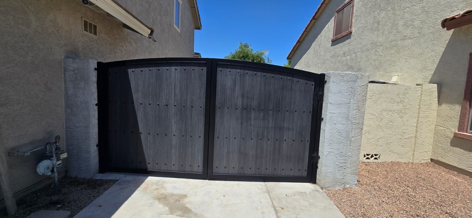 RV Gate