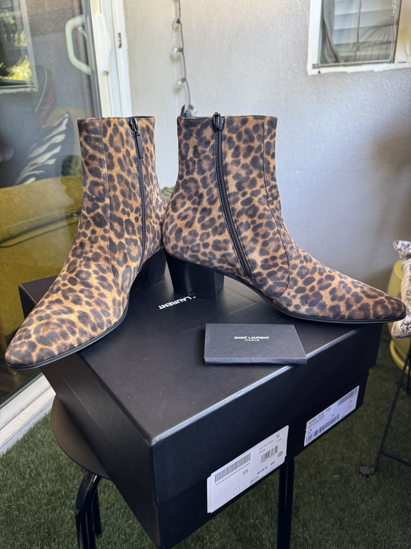 SAINT LAURENT Mens Vassili Suede Leopard Boots Size 42
