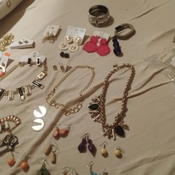 Vintage Costume Jewelry 