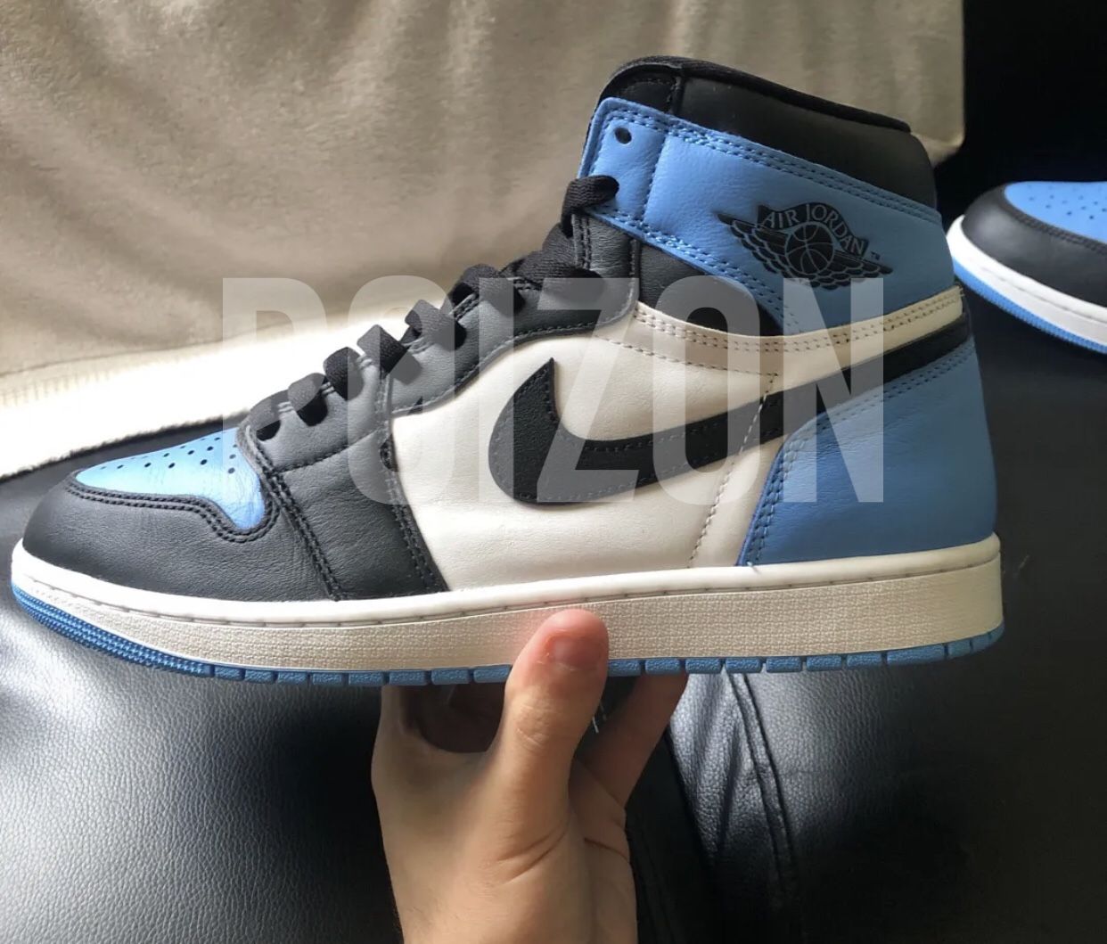 Air Jordan 1 UNC Toe Size 11