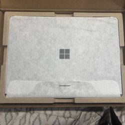 Microsoft Surface Pro 11 *16GB 256GB*