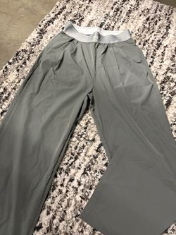 Alo pants