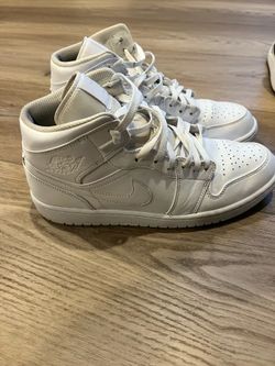 Air Jordan 1 Mid, Triple White