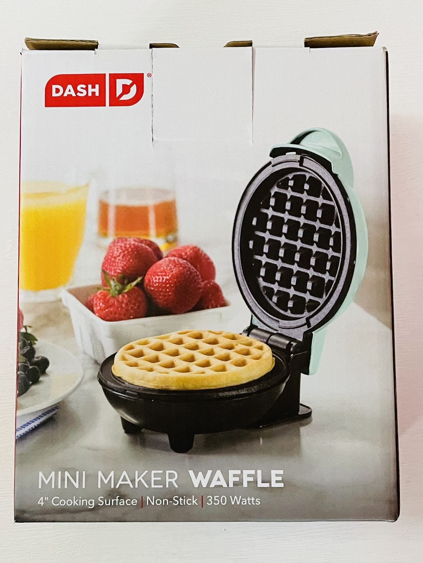 DASH Mini Nonstick Waffle Maker