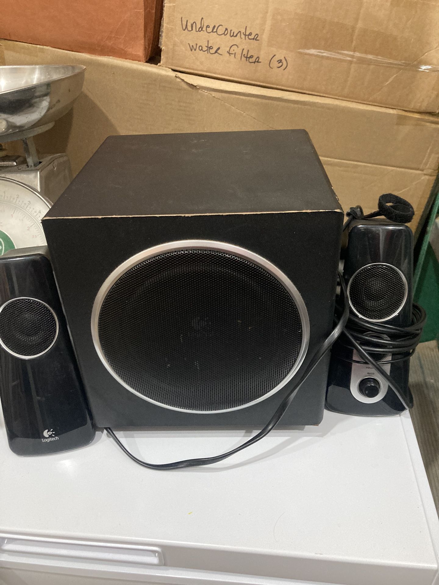 Logitech Z523 Speaker System W/Subwoofer