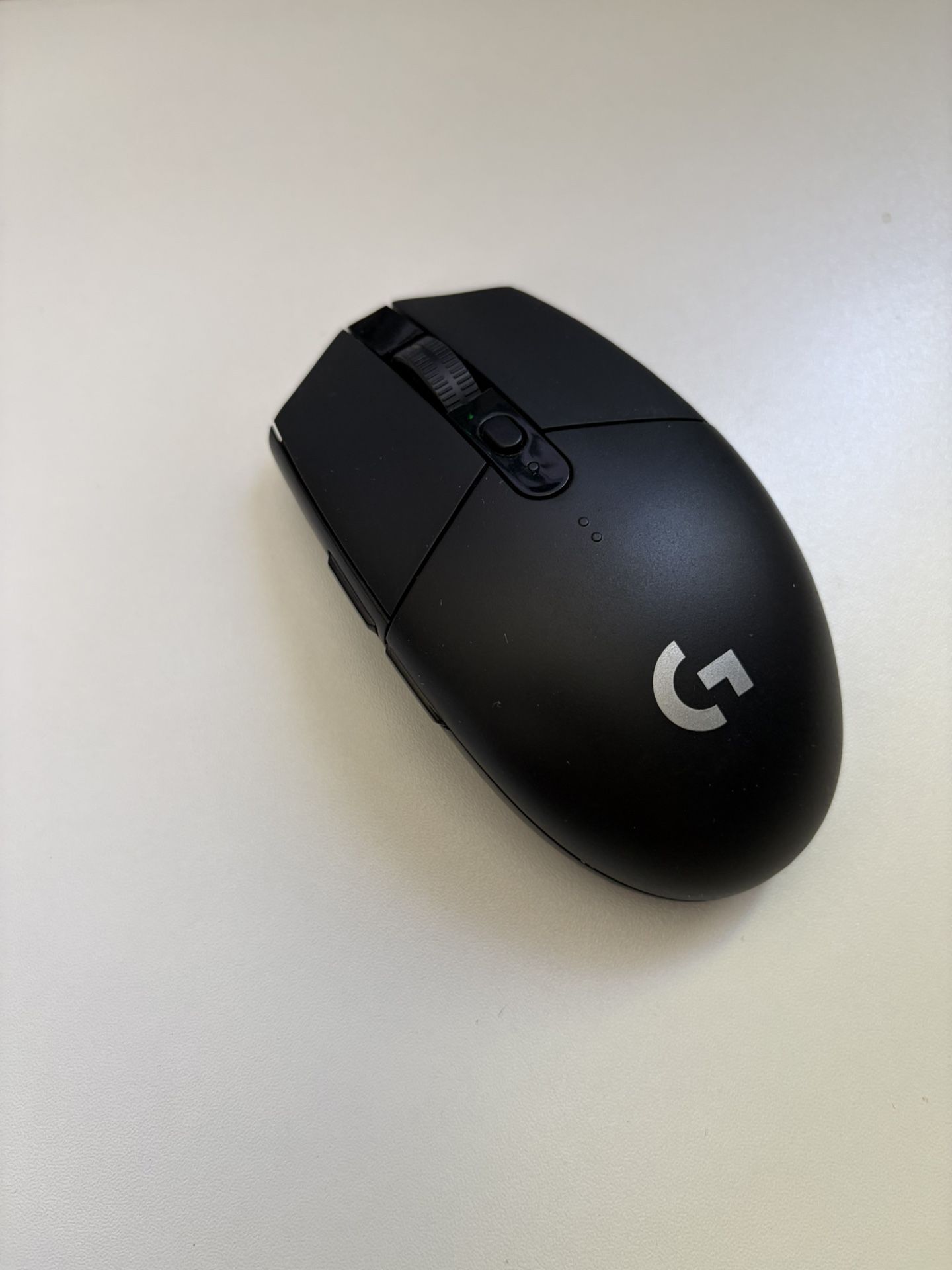 Logitech G305 Wireless Gaming Mouse