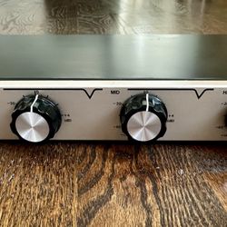 VESTAX DCR 1200 DJ ISOLATOR 3 BAND