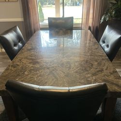 Marble Dining Table Set – Excellent Condition $300 (Seats 6!)
