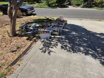 Garage sale leftovers free 1173 brownwyk drive