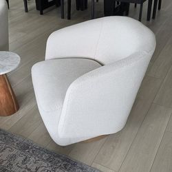 2 Swivel Chairs