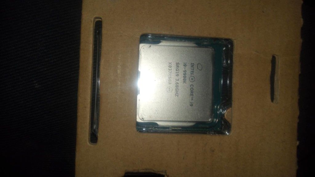 Intel Core i9 i9-9900KF Octa-Core 3.60 GHz Processor