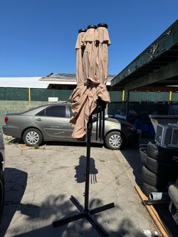 Brand New Patio 15ft Umbrella