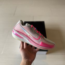 Nike Air Zoom GT Cut Think Pink Size 9