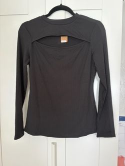 Black shirt