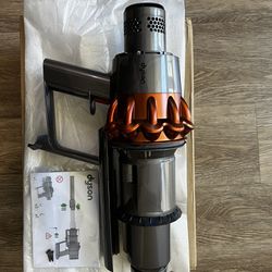 Dyson V11 Cyclone Only New 