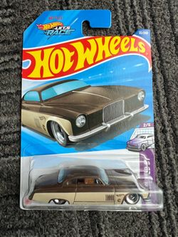 Hot Wheels Brown FishD & ChipD Treasure Hunt – Brand New | Designed By